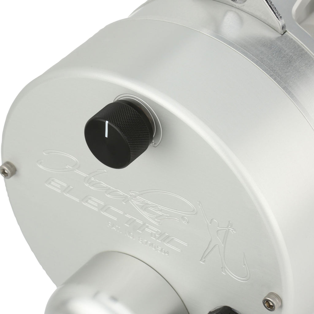 PENN International® VI Electric Reel