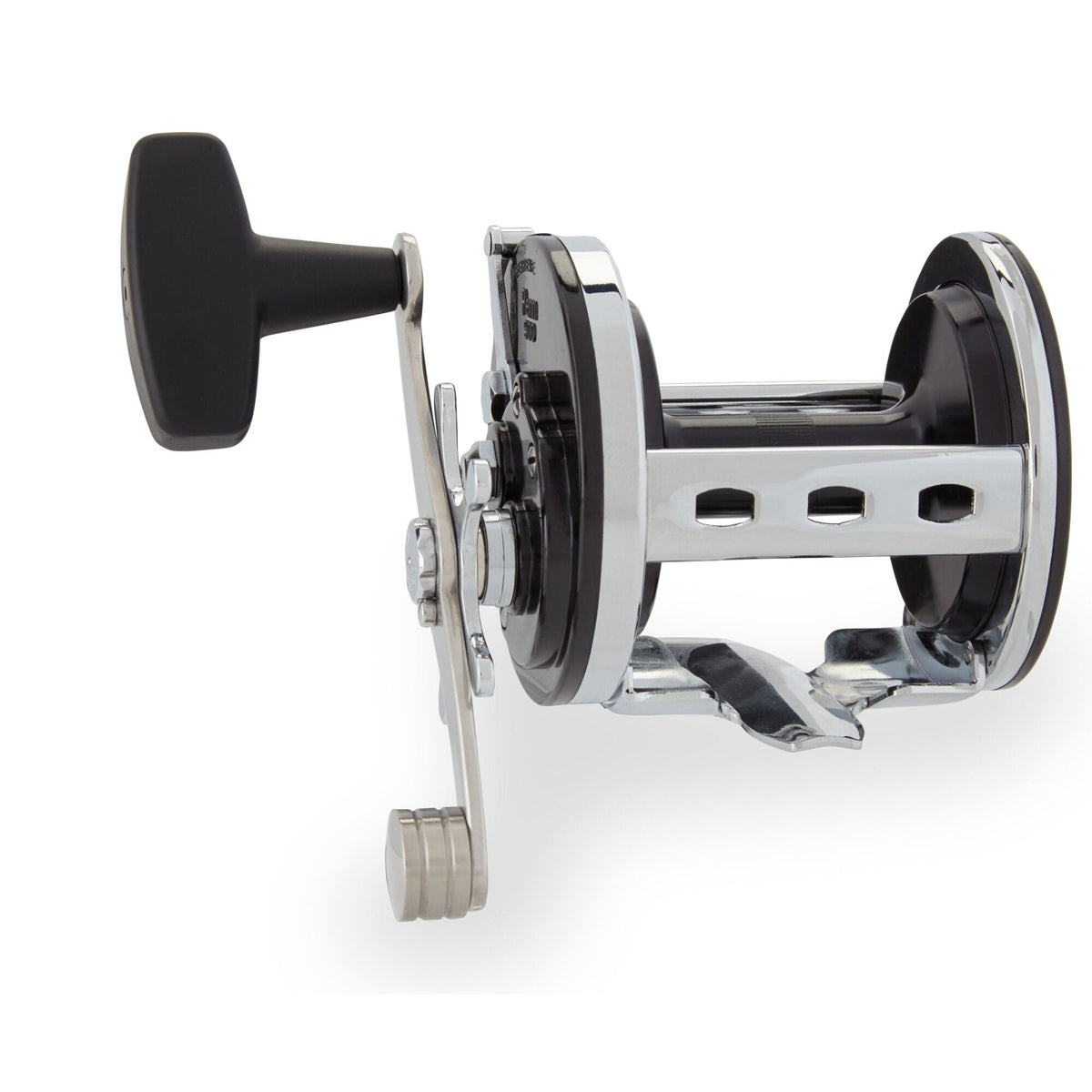 PENN Jigmaster® Star Drag Conventional Reel
