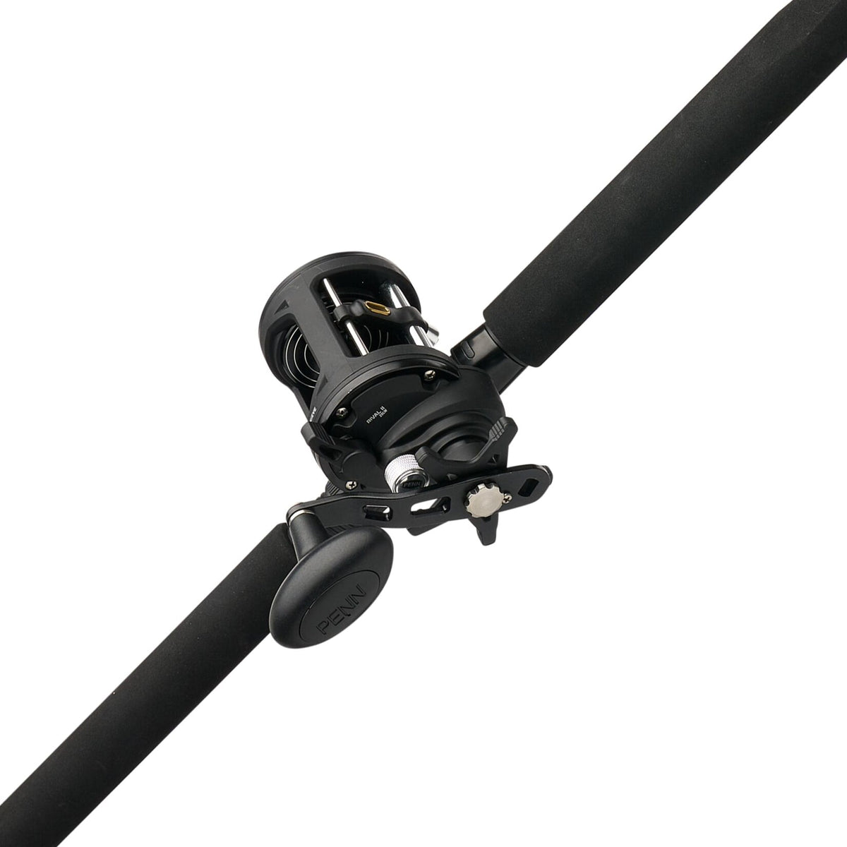 PENN Rival™ II Level Wind Combo