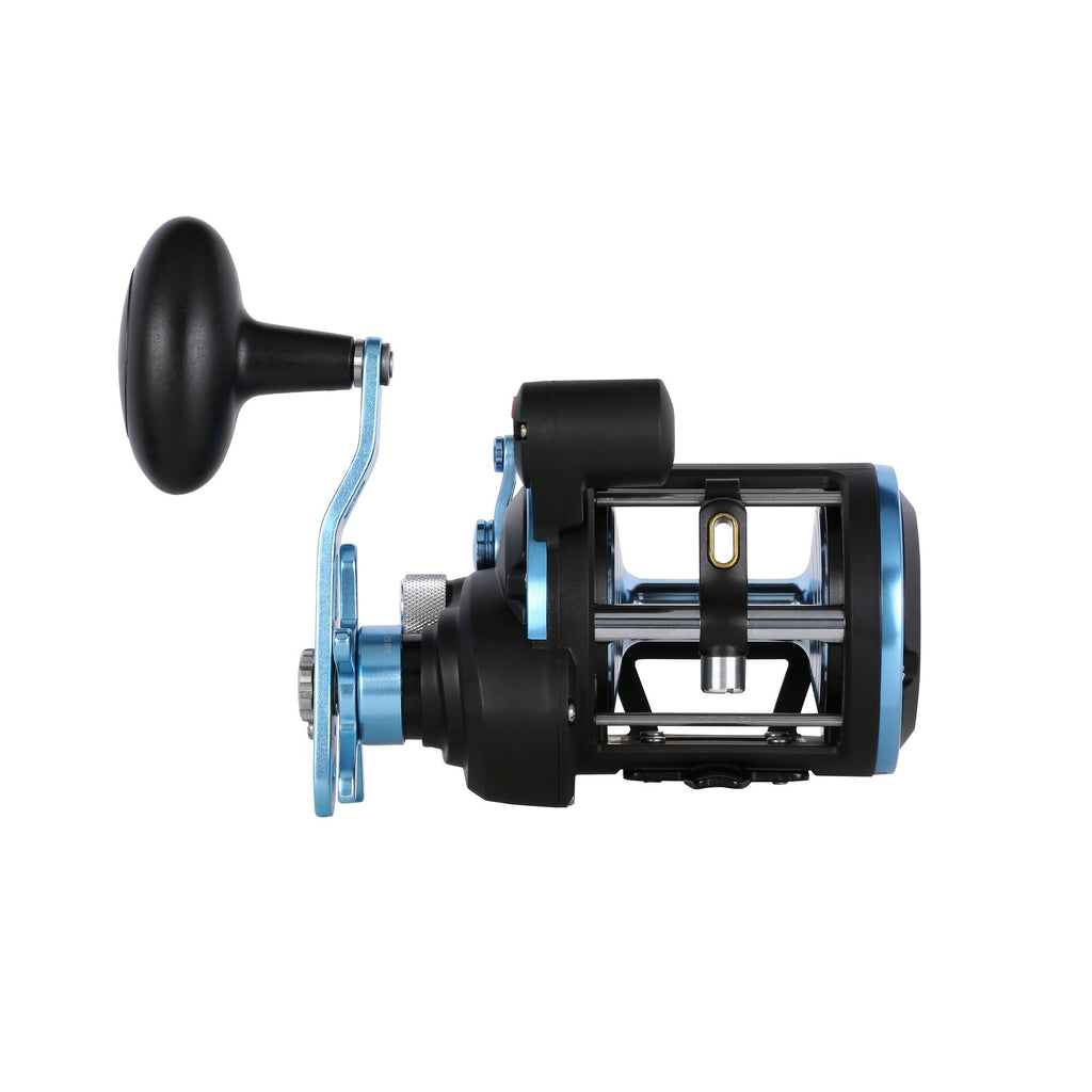 PENN Warfare® II Level Wind Conventional Reel