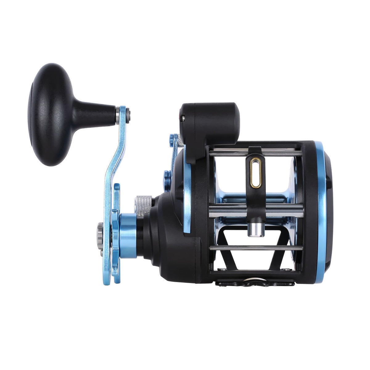 PENN Warfare® II Level Wind Conventional Reel