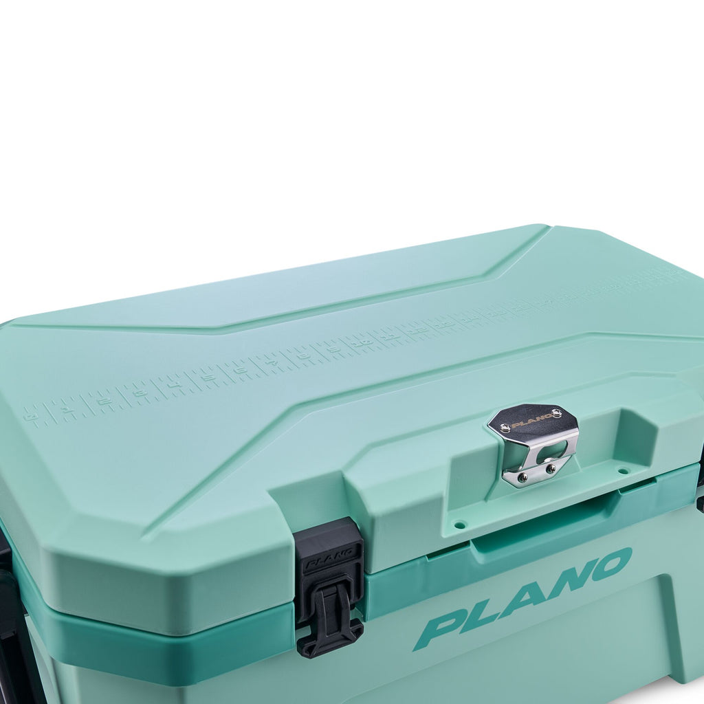 Plano Frost™ Cooler 32 Quart (30 L)