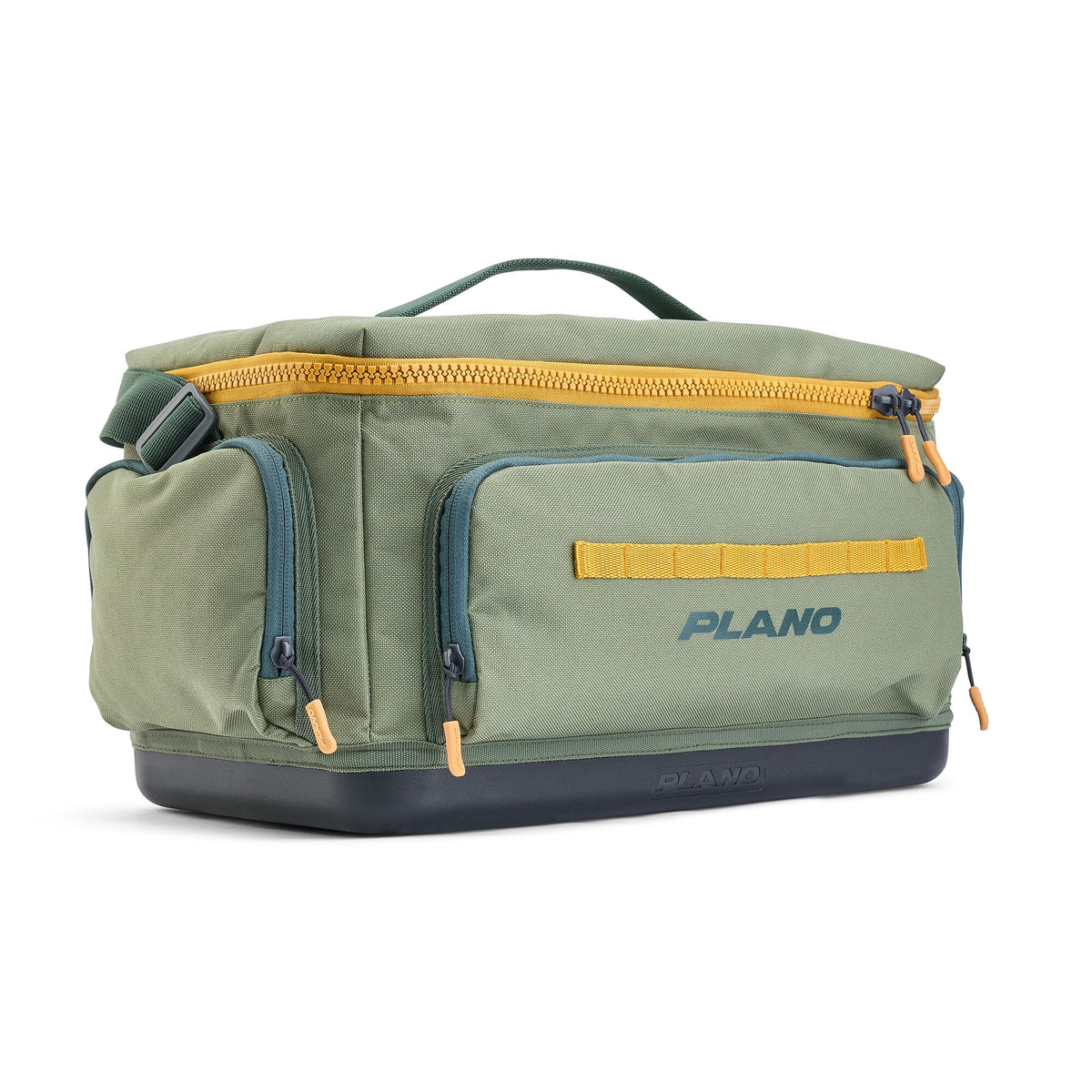 Plano Weekend™ Tackle Bag