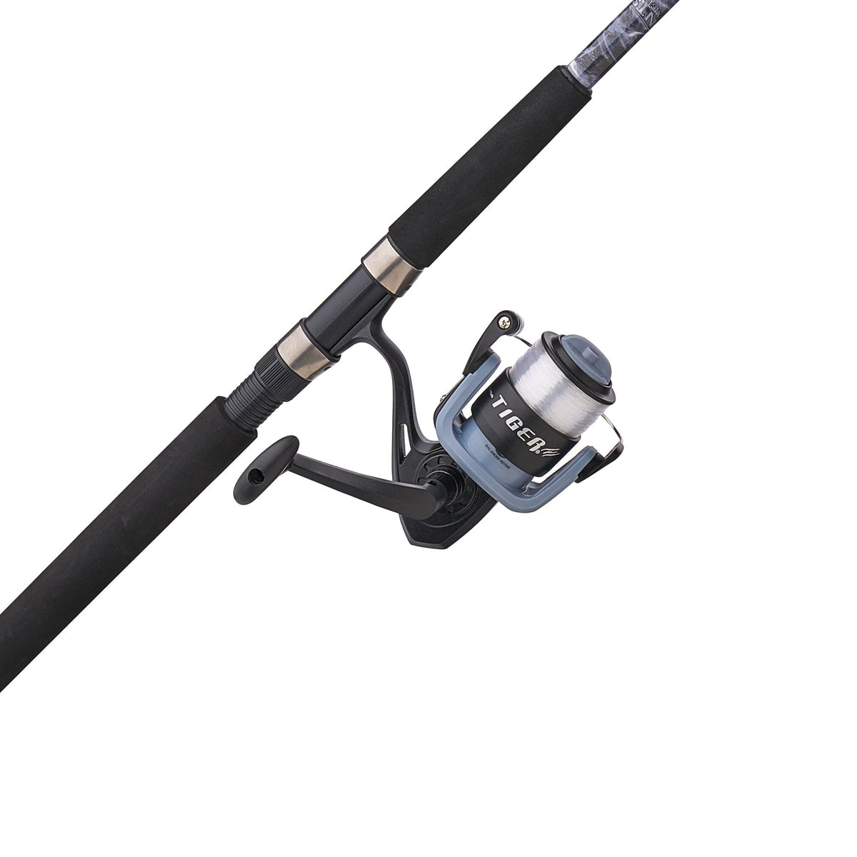Shakespeare Tiger® Spinning Surf Mossy Oak Kit