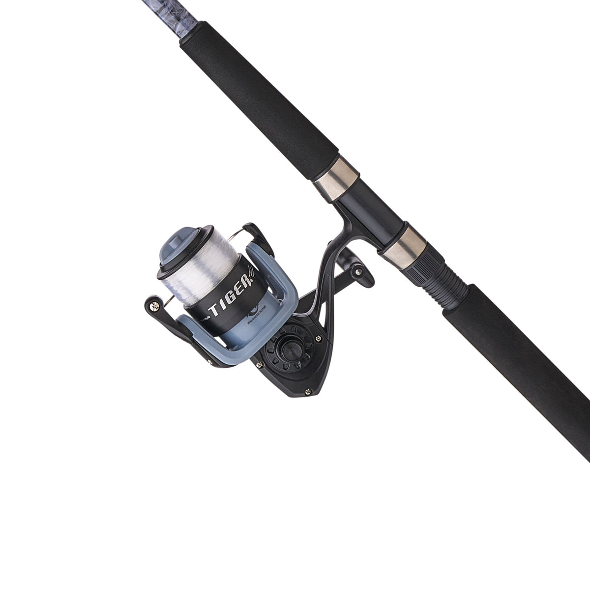 Shakespeare Tiger® Spinning Surf Mossy Oak Kit